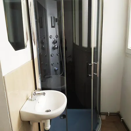 Tourist Maria Hostel